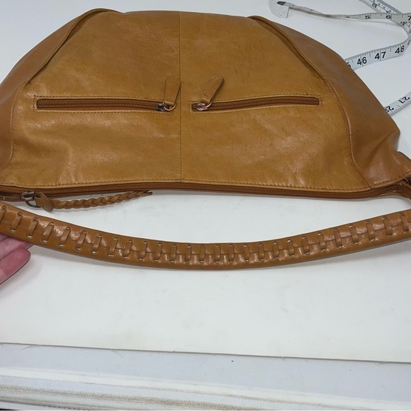 Auricle Orange Leather Shoulder Bag | Tapered Design - Picture 10 of 15